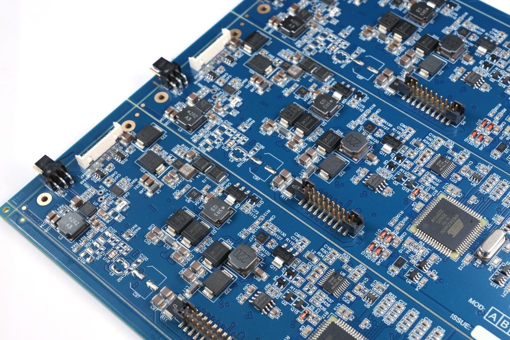 Các nhà sản xuất PCB hàng đầu tại Mỹ, Nhà sản xuất PCBA tùy chỉnh