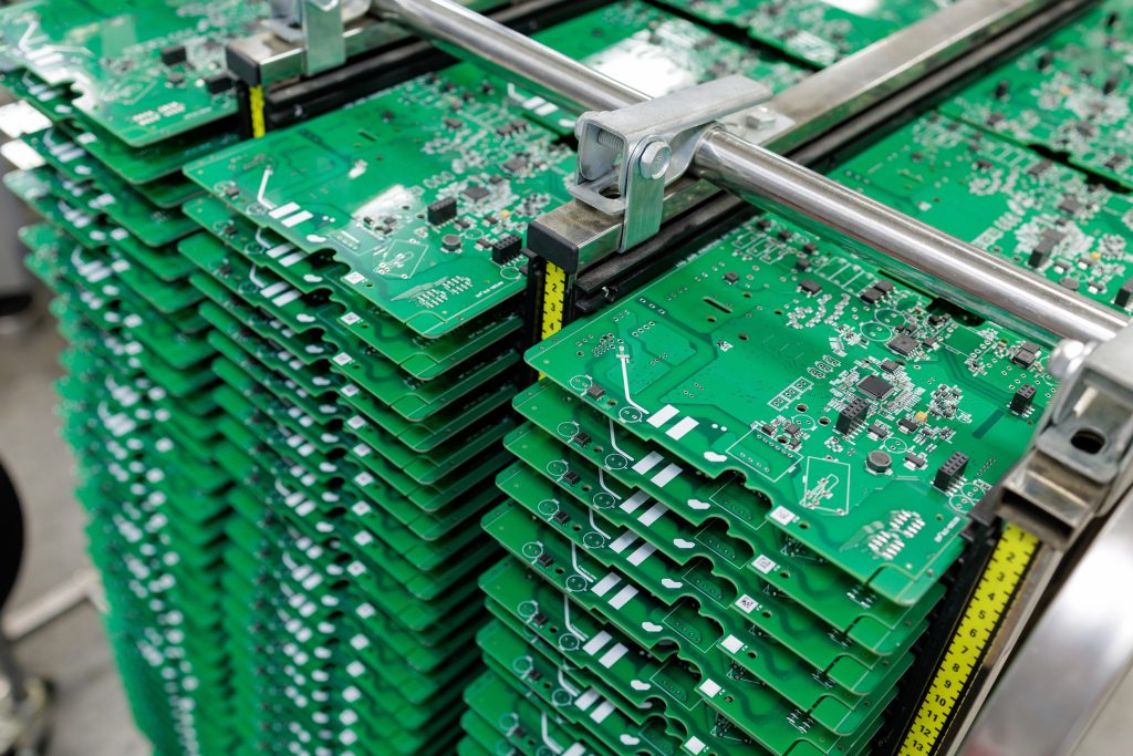 Giải pháp Sản xuất và Lắp ráp SMT PCBA Tiên tiến