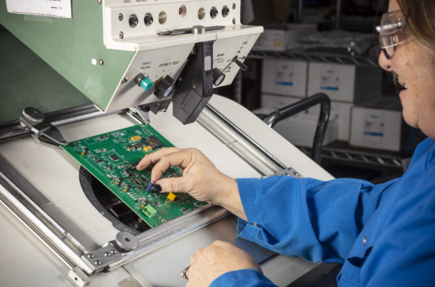Quality Control & Reliability Testing for Through Hole PCB Assembly, http://bestpcb.vn/2026/02/22/through-hole-pcb-assembly/